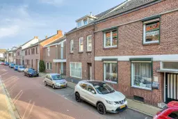 Kerkrade, Chevremontstraat 37