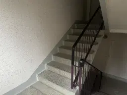 27 appartementen, bouwjaar 1988, 15 verhuurd (huursom € 73.100,=), in Markneukirchen - Duitsland