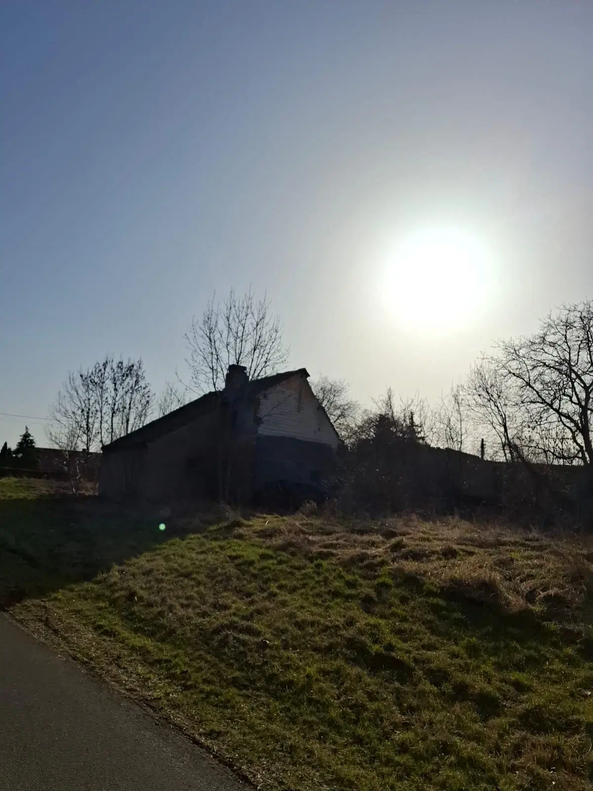 Vrijstaande eengezinswoning met bijgebouw in Könnern, OT Golbitz - Duitsland