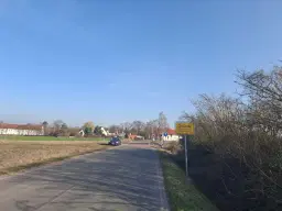 Vrijstaande eengezinswoning met bijgebouw in Könnern, OT Golbitz - Duitsland