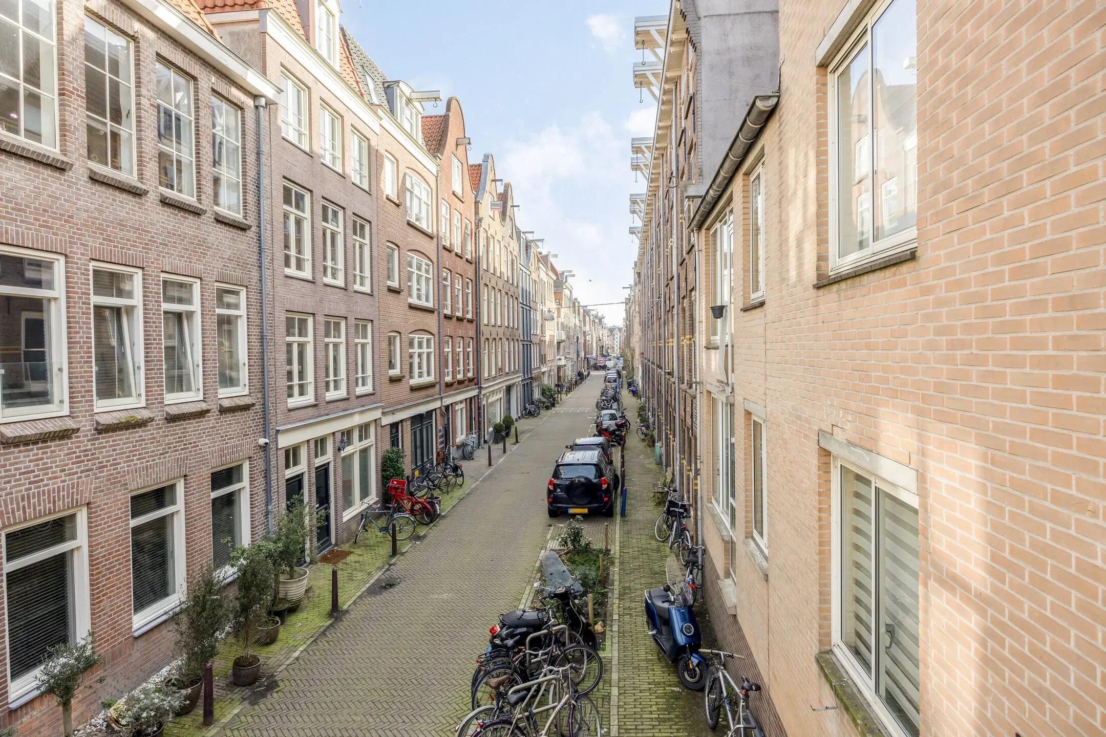 Amsterdam, Goudsbloemstraat 122 A