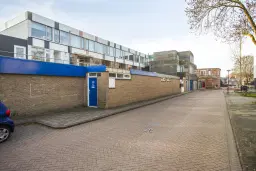 Lekkerkerk, Raadhuisplein 37