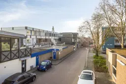 Lekkerkerk, Raadhuisplein 37