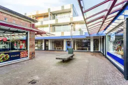 Lekkerkerk, Raadhuisplein 39