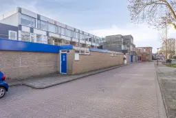 Lekkerkerk, Raadhuisplein 39 a