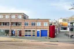 Lekkerkerk, Raadhuisplein Ongenummerd