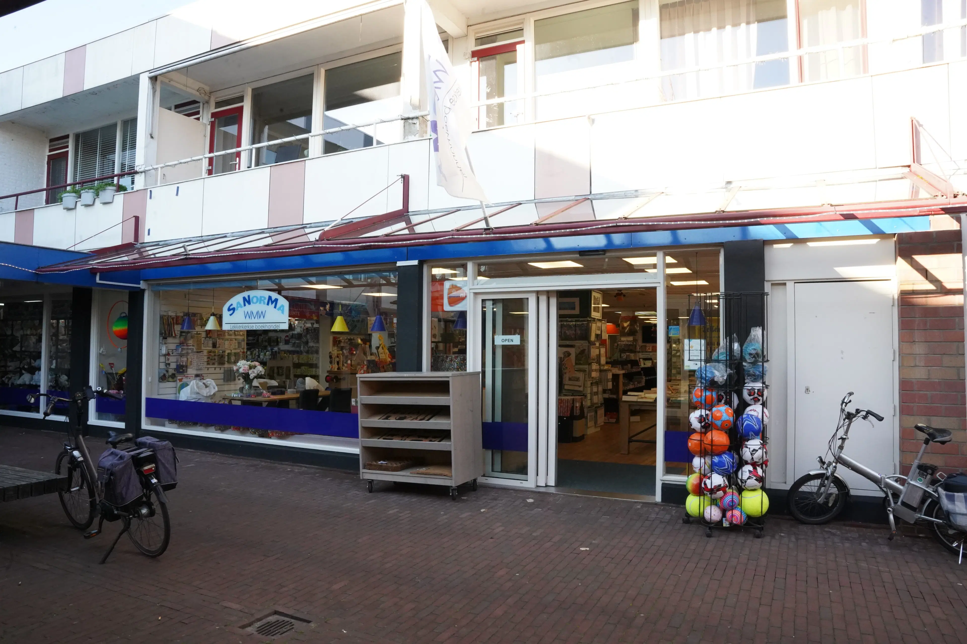 Lekkerkerk, Raadhuisplein 45