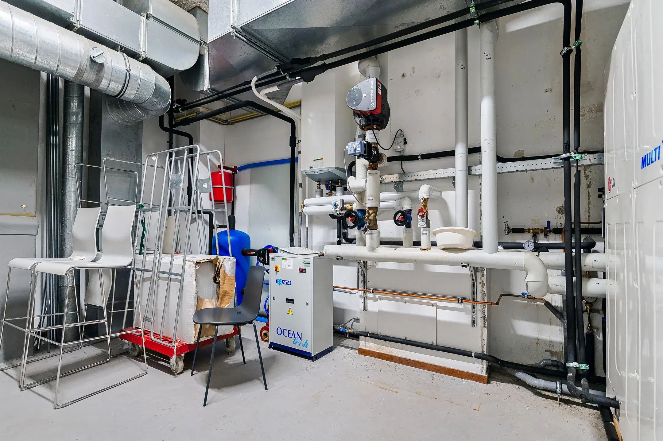 Helmond, Deltaweg 185