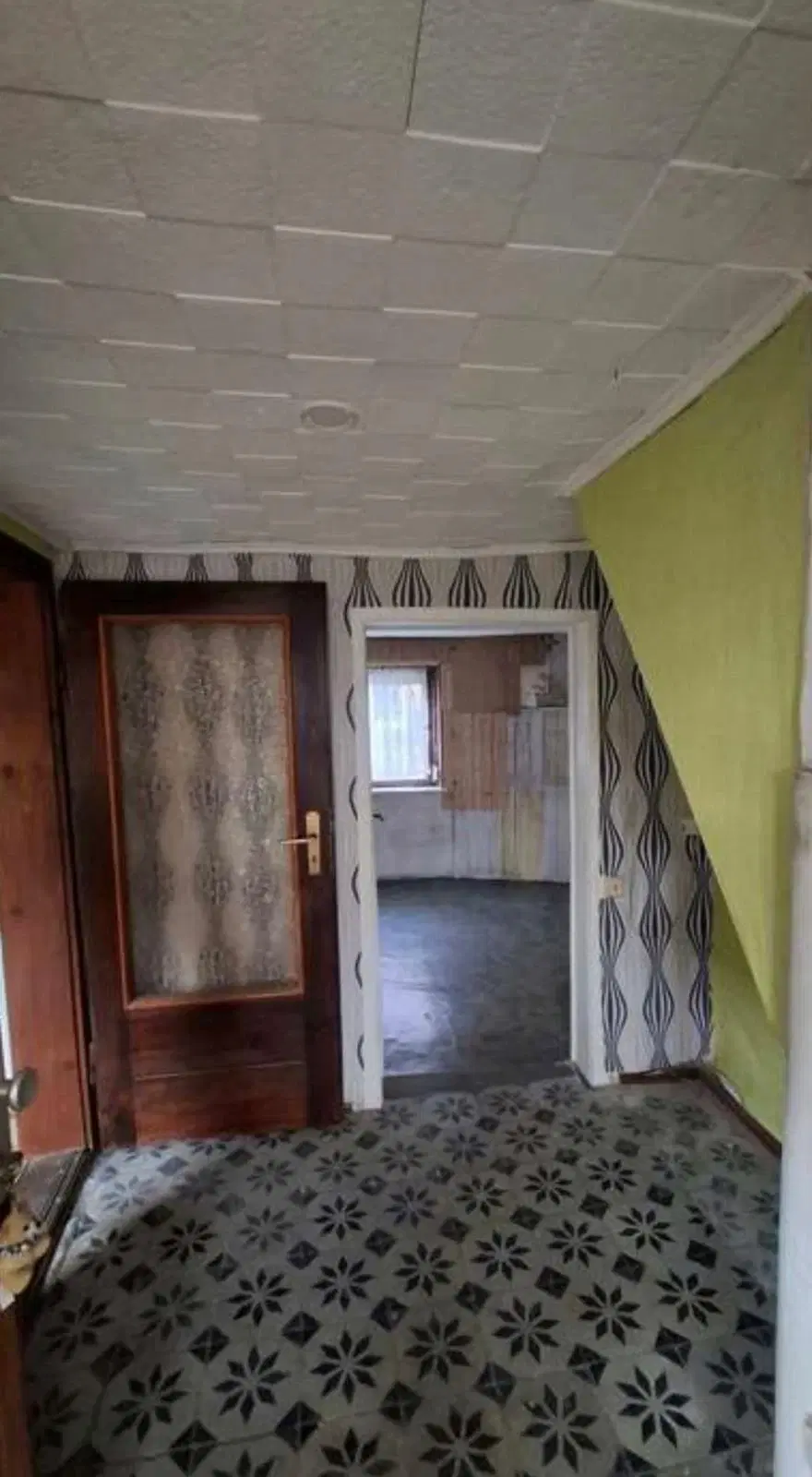 Vrijstaande vakwerkwoning op 290 m² eigendomsperceel in Langenleuba-Niederhain - Duitsland