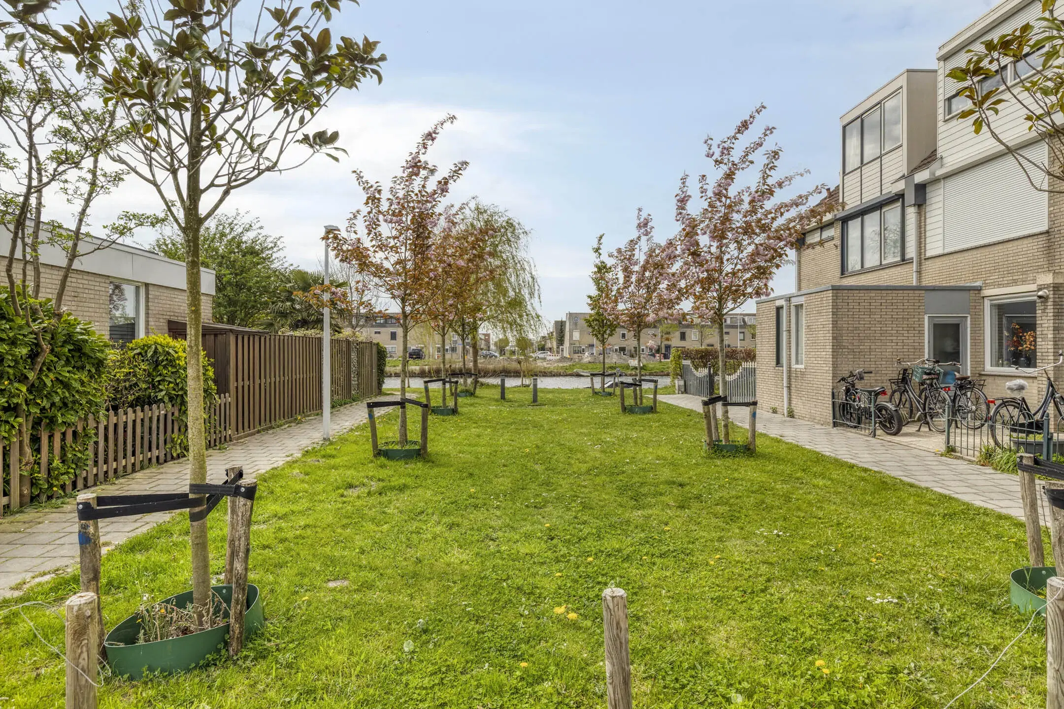 Zaandam, Ruitenveen 8