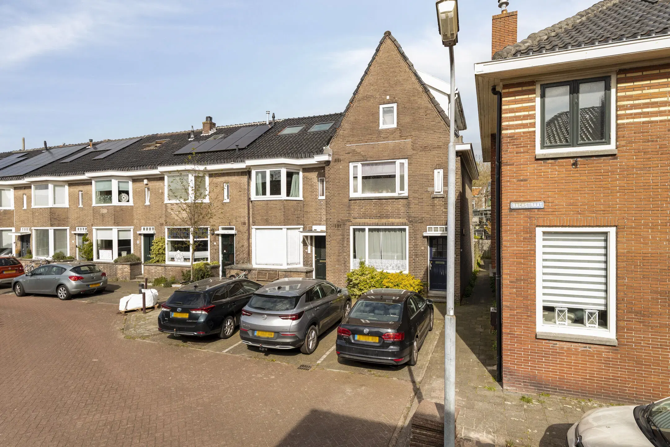 Zaandam, Apolloplantsoen 31