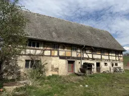 Idyllisch 3-zijdig landgoed op perceel van 4.180 m² in Zettlitz - Duitsland
