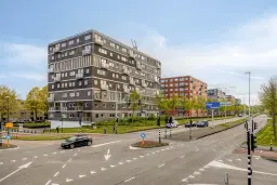 Amsterdam, Anna Blamansingel 10