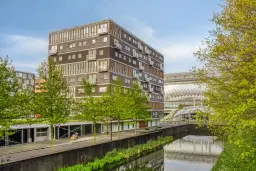 Amsterdam, Anna Blamansingel 10