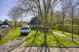 Easterein, Tsjerkebuorren 5