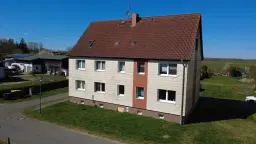 6 appartementen, bouwjaar: 1983 (huursom € 28.537,80) in Behren-Lübchin - Duitsland