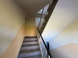 6 appartementen, bouwjaar: 1983 (huursom € 28.537,80) in Behren-Lübchin - Duitsland