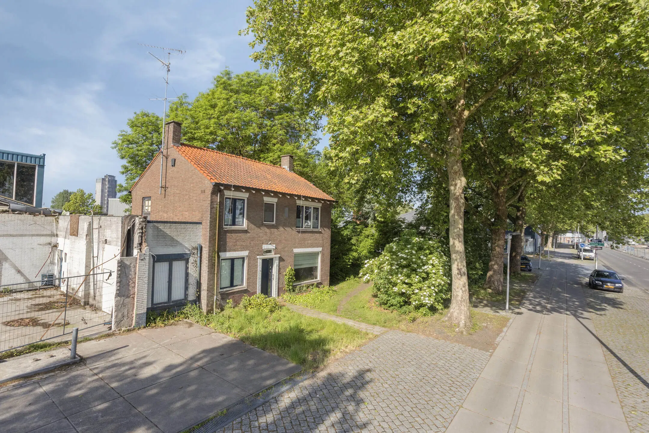 Herontwikkelingslocatie | Deventer, Industrieweg 14 - 16 