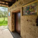 Perceel van 2.090 m² + Gezinswoning + Bijgebouwen - Karaisen, Veliko Tarnovo - Bulgarije