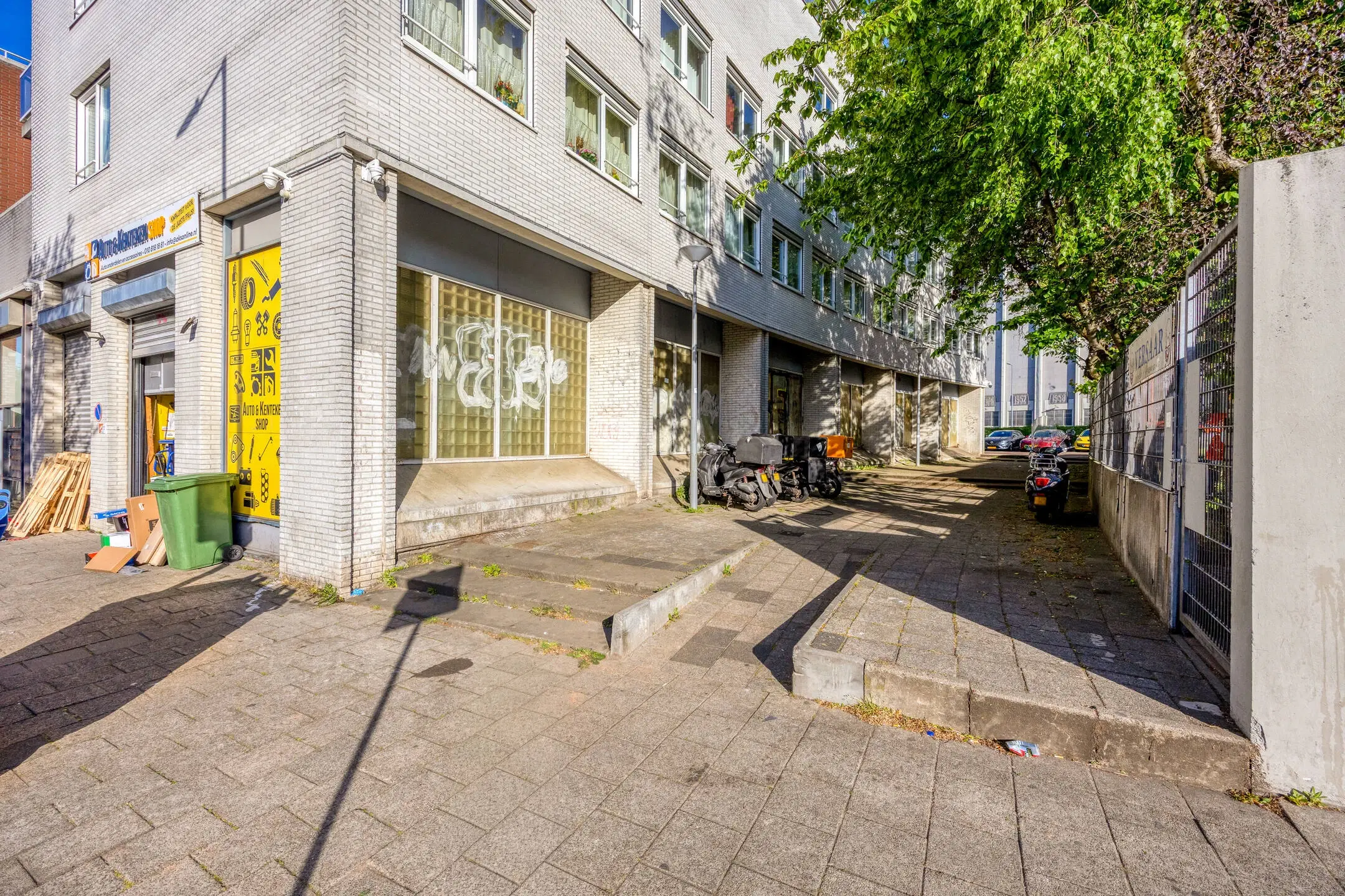 Combinatieveiling: Rotterdam, Wolphaertsbocht 390 - 488