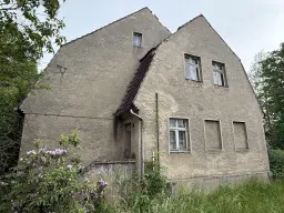 Woonhuis met schuur op 1.309 m² perceel in Jänkendorf - Duitsland