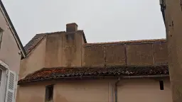 Middeleeuws woonhuis met 3 verdiepingen in Montmorillon - Frankriijk