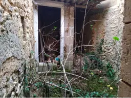 Middeleeuws woonhuis met 3 verdiepingen in Montmorillon - Frankriijk