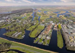 Den Ilp, Den Ilp 25