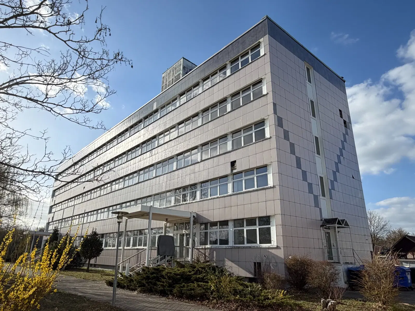 Complex met 5 verdiepingen, bouwjaar: 1978 - Pritzwalk - Duitsland
