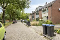 Genderen, Oegemastraat 10