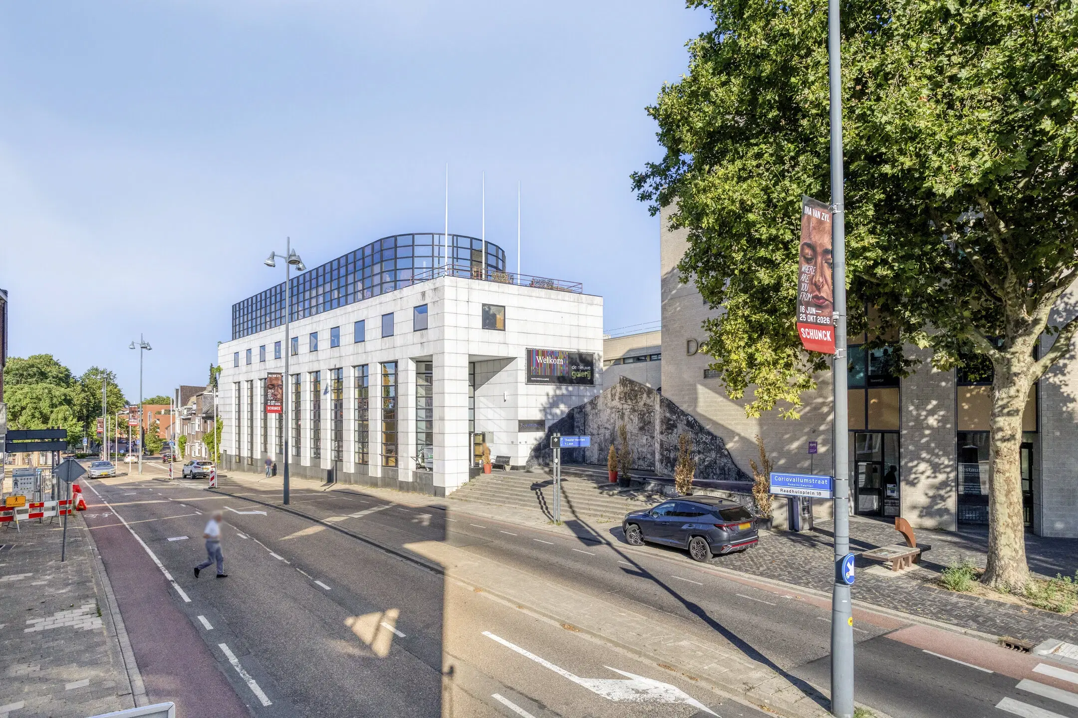 Heerlen, Raadhuisplein 18 