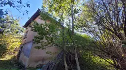 Huis en 790 m² grond en bijgebouwen in Kireevo - Bulgarije