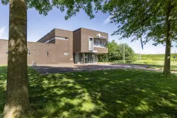 Wolvega, Grote Weegbree 2