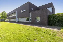 Wolvega, Grote Weegbree 2