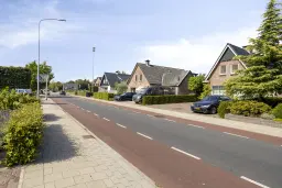Wekerom, Lage Valkseweg 14 A