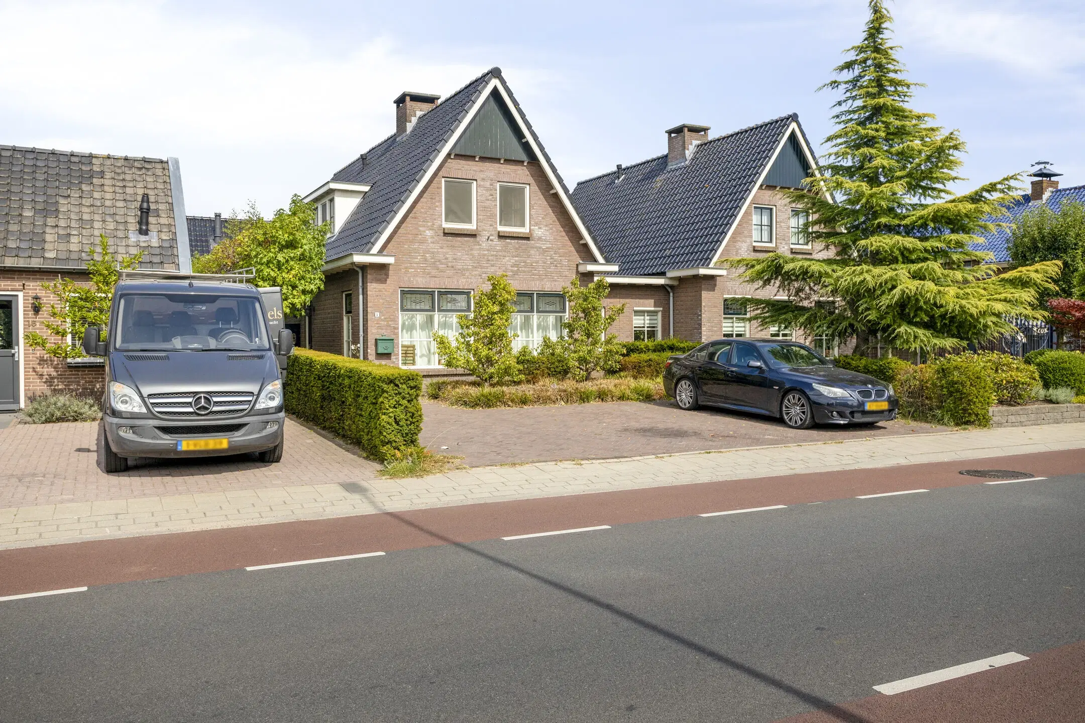 Wekerom, Lage Valkseweg 14 A