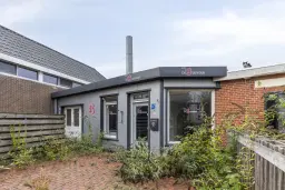 Warffum, Torenweg 2