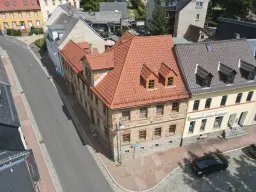 2 wooneenheden aan het marktplein van Berga / Elster - Duitsland