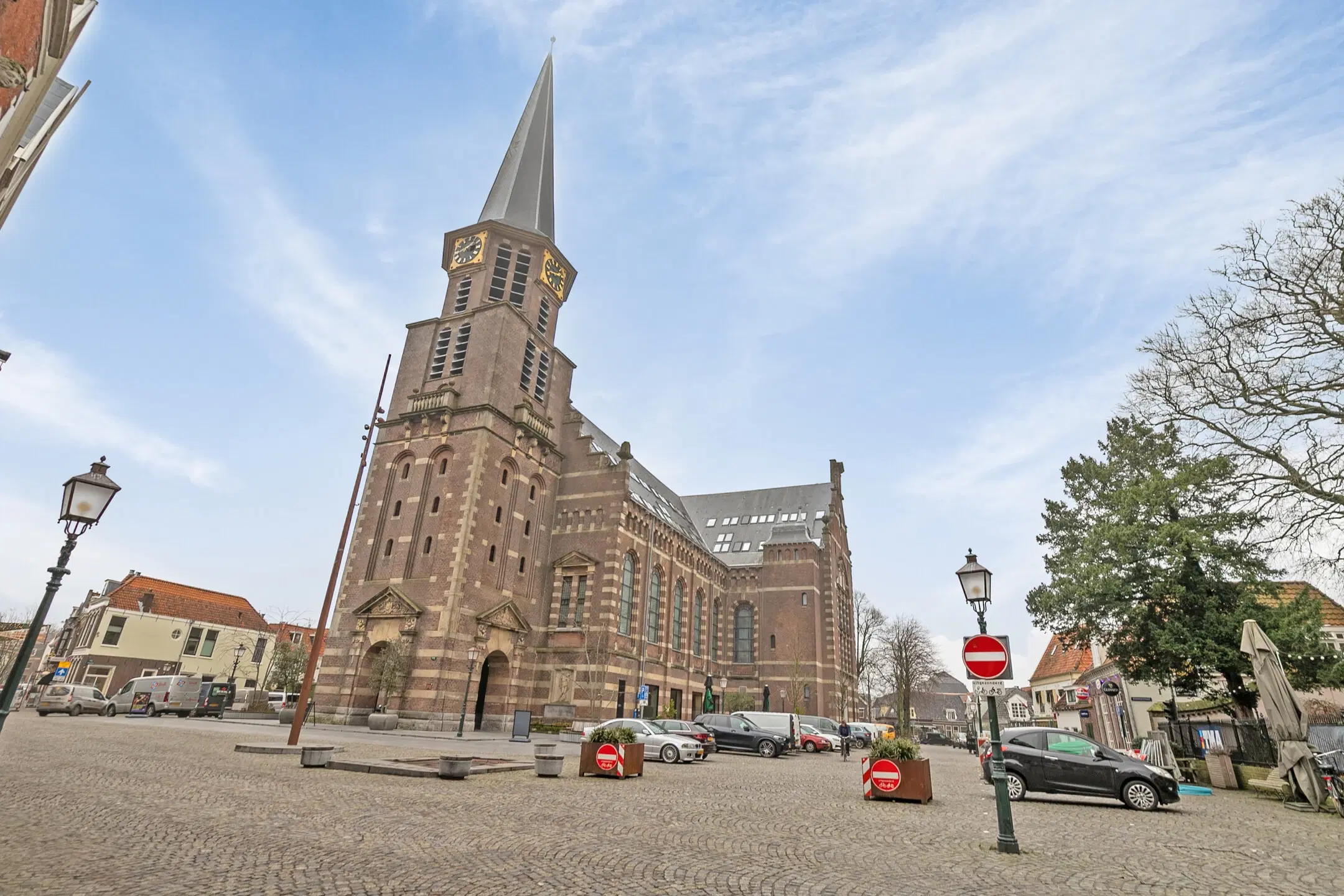 Hoorn, Grote Kerk 33-36