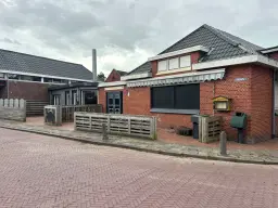 COMBINATIEVEILING | Warffum, Torenweg 2 en Noorderstraat 11