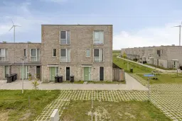 Almere, Adriaan de Grootpad 120