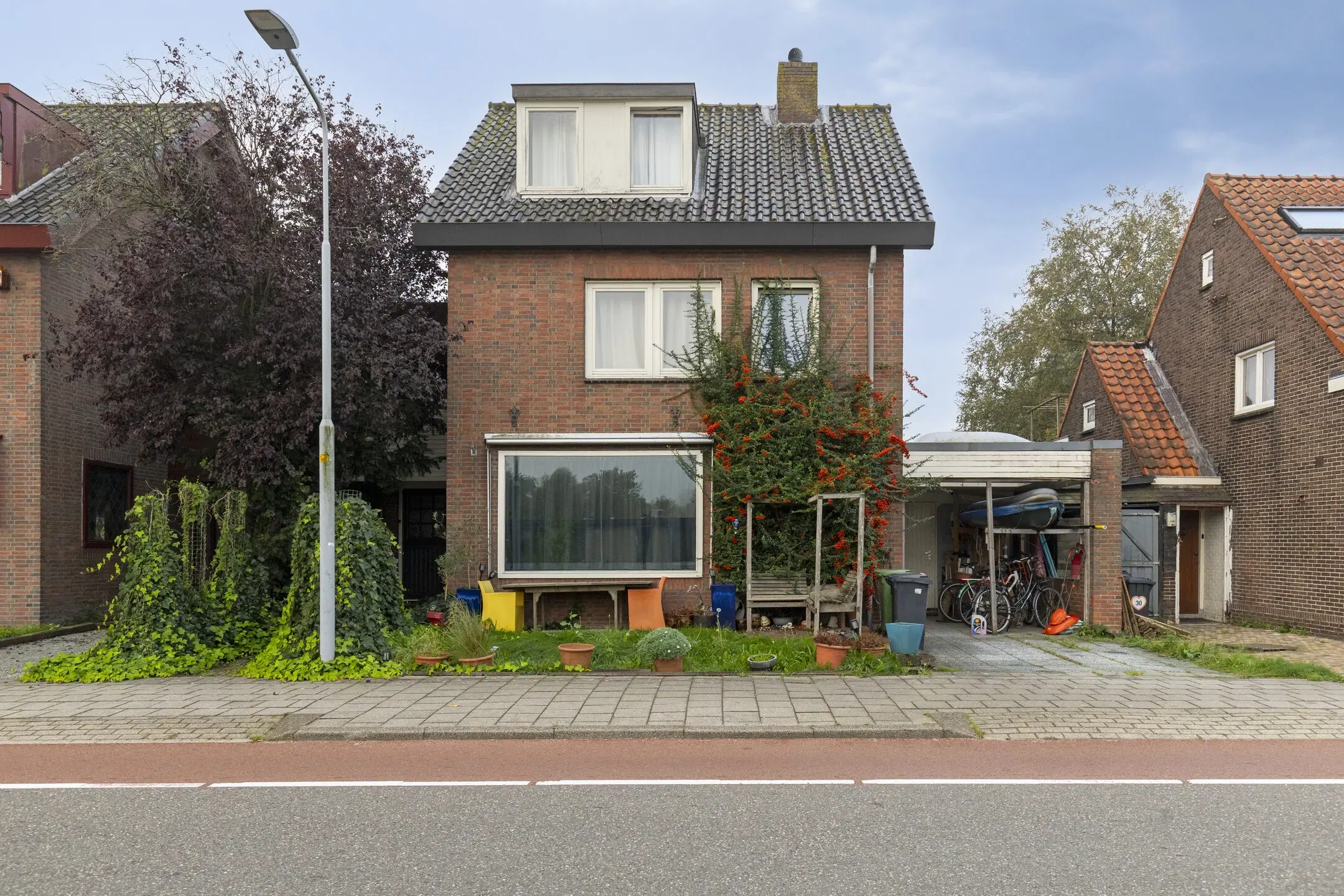 Badhoevedorp, Nieuwemeerdijk 121