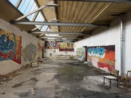 Voormalige textielfabriek op perceel van 5.493 m² - Walddorf- Duitsland