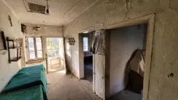 Huis met een perceel van 3.995 m² en bijgebouwen in Kosta Perchevo - Bulgarije