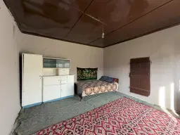 Huis op perceel van 1.900 m² in Slatina, regio Silistra - Bulgarije