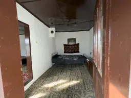 Huis op perceel van 1.900 m² in Slatina, regio Silistra - Bulgarije