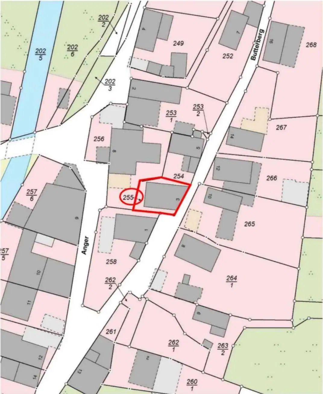 Vrijstaand pand met 2 verdiepingen in Langenwetzendorf - Duitsland
