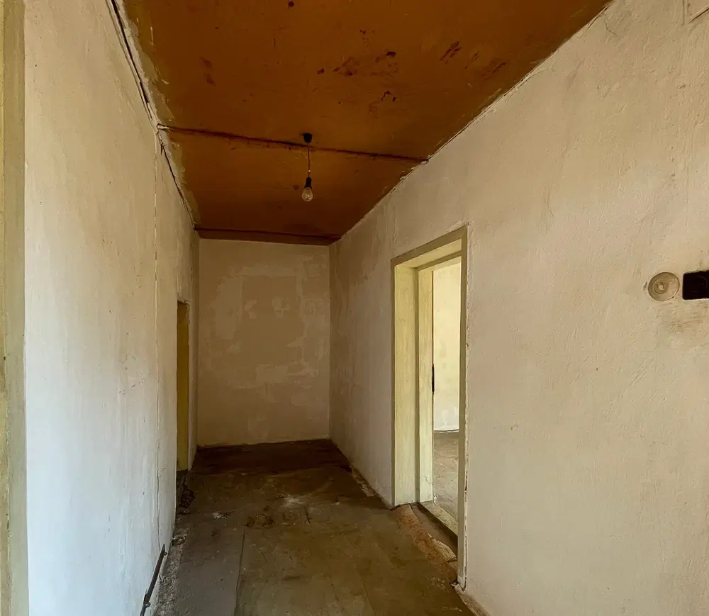 Huis met grond en bijgebouwen in Gorna Studena - Bulgarije
