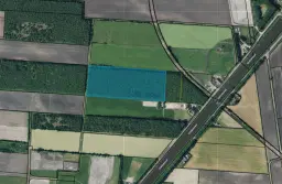 Perceel bosgrond (perceelnummer 1562) nabij het Stieltjeskanaal ong. te Dalen