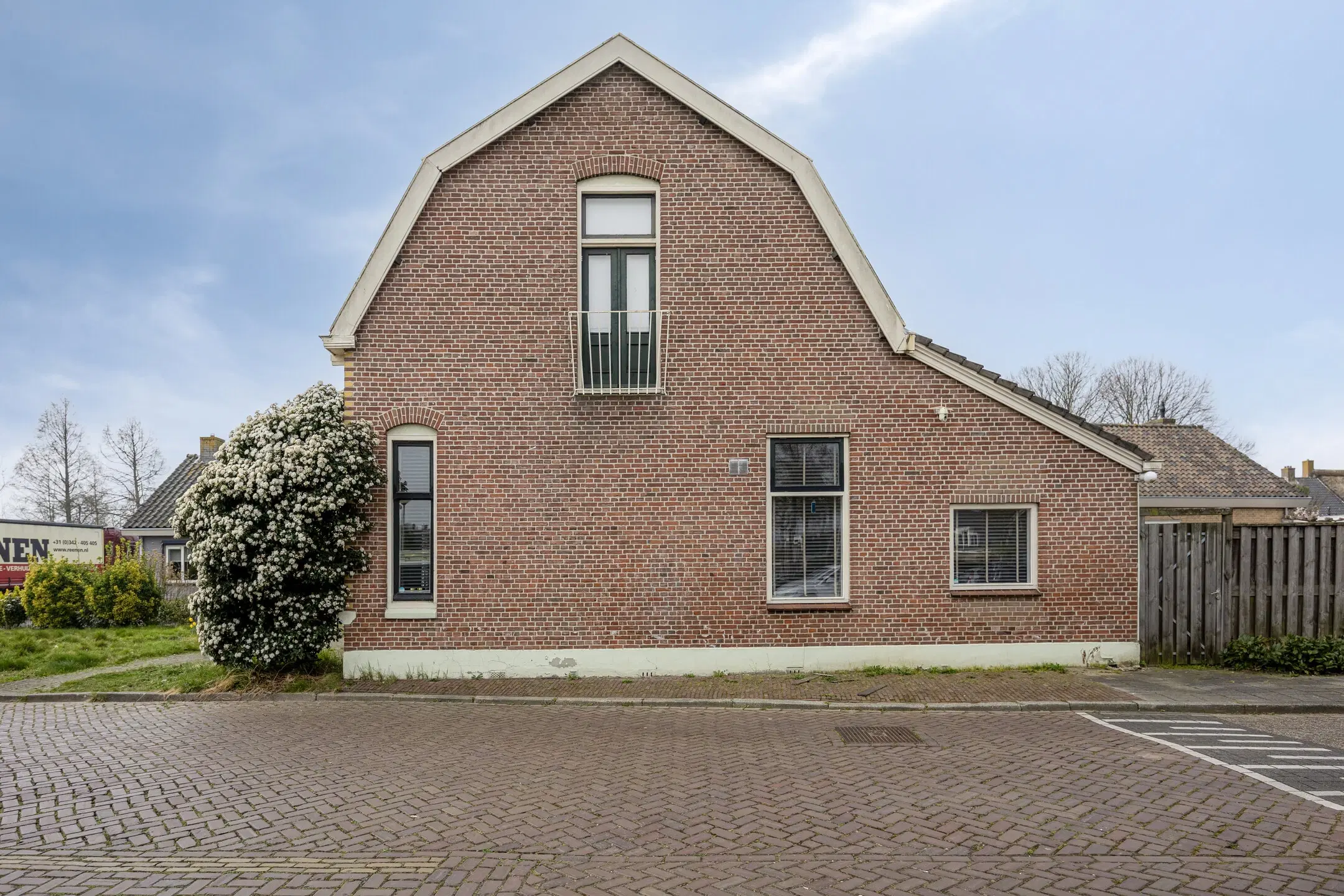 Zuidland, Raadhuisstraat 12
